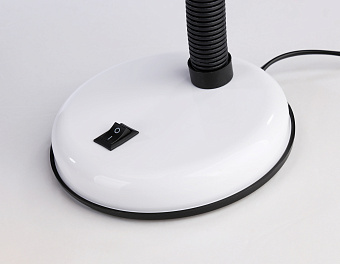 Настольная лампа Ambrella DESK Desk DE7701 40Вт E27