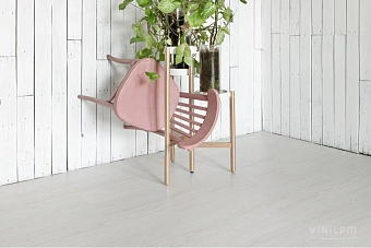 Виниловый ламинат Viniliam Дуб Гюстров 10675\g 1228х188х2,5мм 43 класс 4,16кв.м