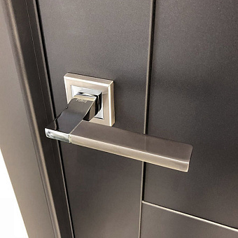 Дверная ручка нажимная PUNTO SIMPLE LIVING TECH QL SN/CP-3 матовый никель/хром