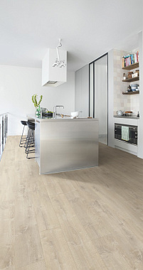 Виниловый ламинат Quick-Step Дуб бархатный бежевый BAGP40158 1256х194х2,5мм 33 класс 3,655кв.м
