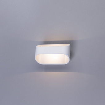 Светильник настенный Arte Lamp MANIGLIA A1428AP-1WH 3Вт LED