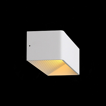 Светильник настенный ST Luce GRAPPA 2 SL455.501.01 9Вт LED