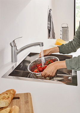Смеситель для кухни GROHE Eurosmart 30305DC0 поворотный излив нержавеющая сталь