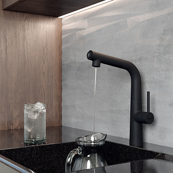 Смеситель для кухни IDDIS Pure PURBLFBi05 поворотный излив чёрный матовый