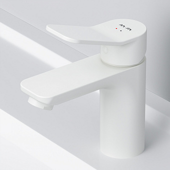 Смеситель для раковины AM-PM X-Joy F85A02133 белый