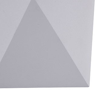 Светильник архитектурный Maytoni Beekman O802WL-L7W 9Вт IP54 LED белый