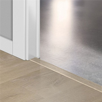 Порог Quick-Step 2000х45х8мм Дуб хлопковый бежевый QSVINCP40103