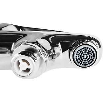 Смеситель для ванны IDDIS Torr TORSB10i07 хром