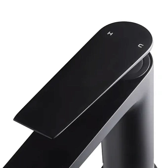 Смеситель для раковины Maxonor PL1095-7 чёрный