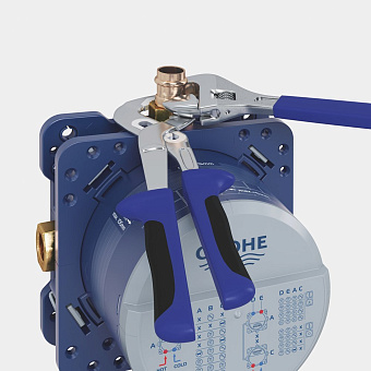 Душевой штуцер GROHE 26483000 хром