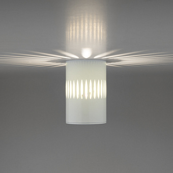 Светильник точечный накладной Elektrostandard a047685 DLS026 7Вт LED