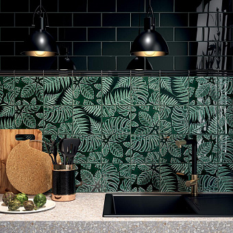 Декор KERAMA MARAZZI Сантана SFD001 структура зелёный темный глянцевый 15х15см 0,023кв.м.