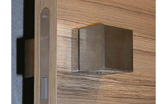 Дверная ручка кноб TUPAI Tupai 2734 Q-03 хром