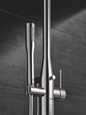 Душевая система GROHE Essence New 23741001 хром