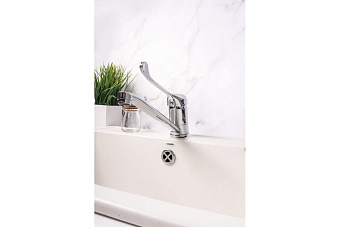 Смеситель для кухни Maxonor MN4954 поворотный излив хром