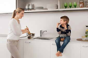 Смеситель для кухни GROHE Eurosmart 30260002 поворотный излив хром
