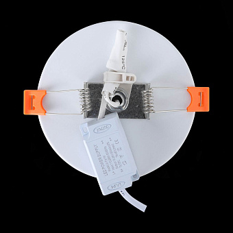 Светильник точечный встраиваемый ST Luce CIAMELLA ST104.502.06 6Вт LED