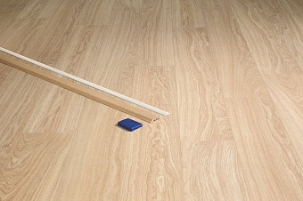 Порог Quick-Step 2150х48х13мм Мрамор Бежевый QSINCP04506