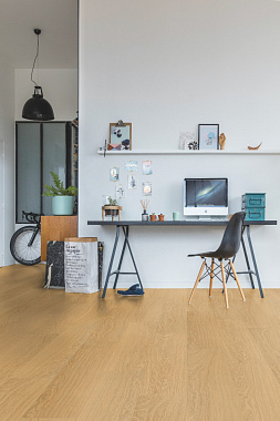 Виниловый ламинат Quick-Step Дуб чистый медовый PUCP40098 1510х210х4,5мм 33 класс 2,22кв.м
