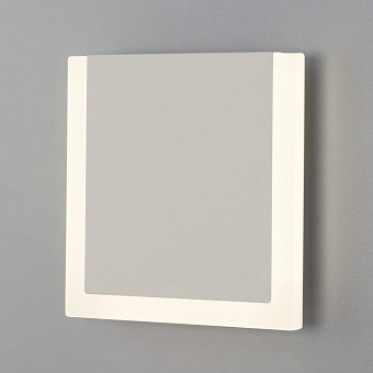 Светильник настенный Eurosvet Radiant 40146/1 LED белый 10Вт LED