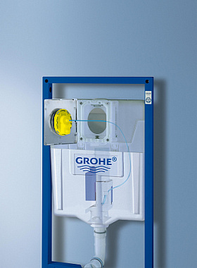 Панель смыва GROHE Arena Cosmopolitan 38844000 хром