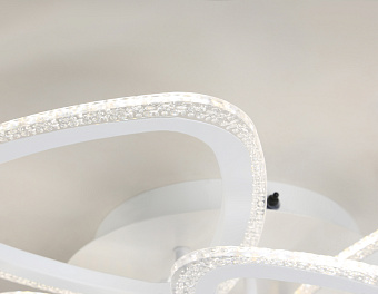 Люстра потолочная Ambrella ACRYLICA Original FA4515 106Вт 8 лампочек LED