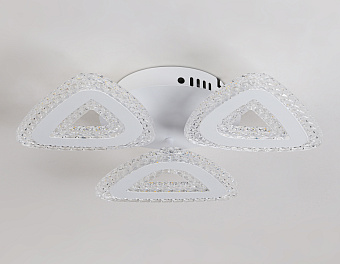 Люстра потолочная Ambrella ACRYLICA Original FA4018 62Вт 3 лампочек LED