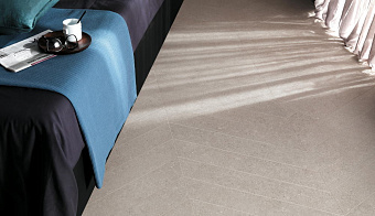 Неполированный керамогранит Atlas Concord Италия Kone AUOP Beige Chevron 67х11,5см 0,77кв.м.
