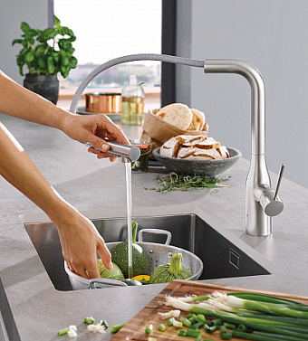 Смеситель для кухни GROHE Essence 30270DC0 высокий излив сталь