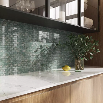 Бордюр KERAMA MARAZZI Эвора SPA054R зелёный глянцевый обрезной 2,5х30см 0,007кв.м.
