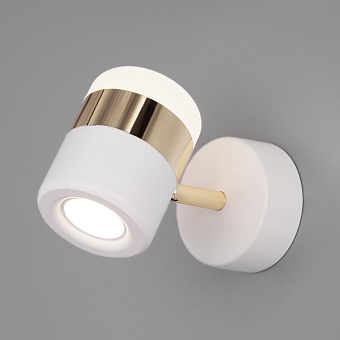 Светильник настенный Eurosvet Oskar 20165/1 LED хром/белый 9Вт LED