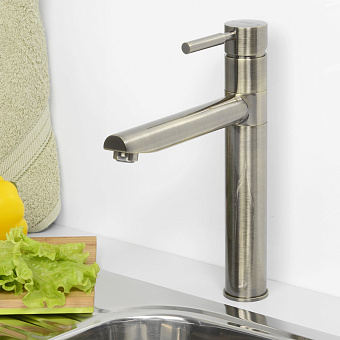 Смеситель для кухни WASSERKRAFT A8137 поворотный излив светлая бронза