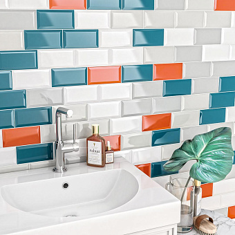 Настенная плитка KERAMA MARAZZI 16057 бирюзовый грань 15х7,4см 0,89кв.м. глянцевая