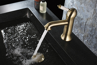 Смеситель для раковины LEMARK Villa LM4806B бронза