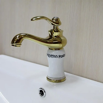 Смеситель для раковины RADOMIR Аладин 1-27-3-0-0-620 золотой