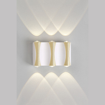 Бра CRYSTAL LUX CLT 022 CLT 022W3 WH-GO 4000K 4Вт LED