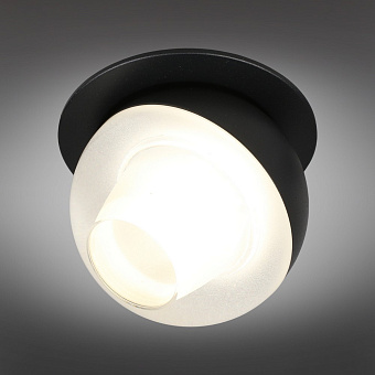 Светильник точечный встраиваемый Omnilux Mantova OML-103019-08 8Вт LED