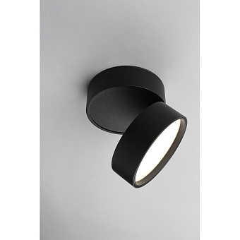 Светильник точечный накладной Omnilux Lenno OML-101319-18 18Вт LED