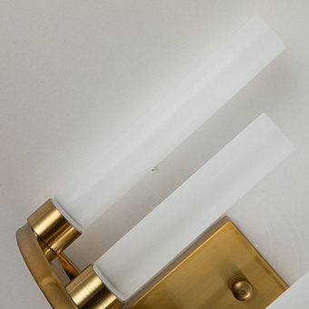 Светильник настенный Favourite Geyser 3015-5W 15Вт LED