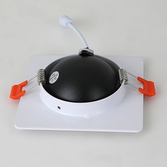 Светильник точечный встраиваемый Favourite Cardine 2417-1U 5Вт LED