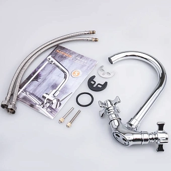 Смеситель для кухни Maxonor MN4624 поворотный излив хром