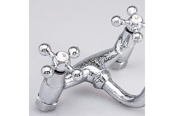 Смеситель для кухни Maxonor MN4319 поворотный излив хром