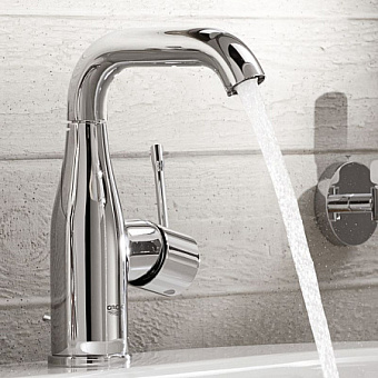 Смеситель для раковины GROHE Essence New 23462001 хром