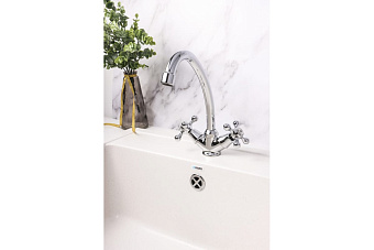 Смеситель для кухни Maxonor MN4908 поворотный излив хром