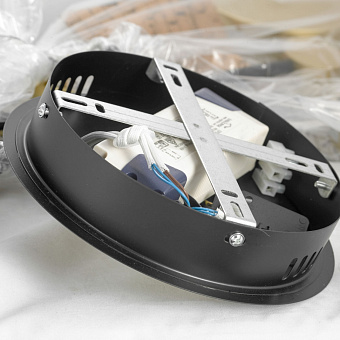 Люстра потолочная Lussole GILBERT LSP-8433 60Вт 6 лампочек LED