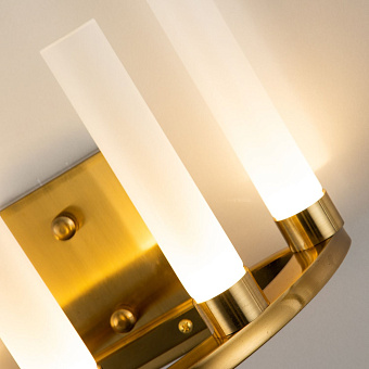 Светильник настенный Favourite Geyser 3015-5W 15Вт LED