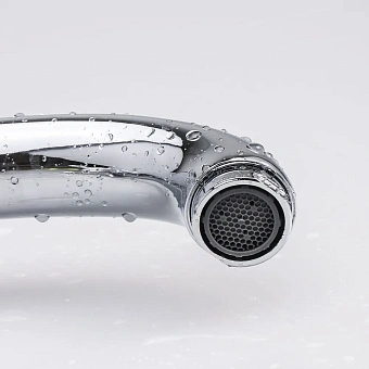 Смеситель для кухни Maxonor MN4724 поворотный излив хром