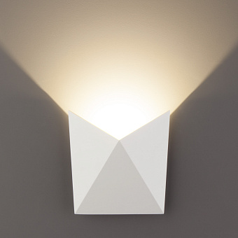 Светильник архитектурный Elektrostandard Batterfly a038827 1517 9Вт IP54 LED белый