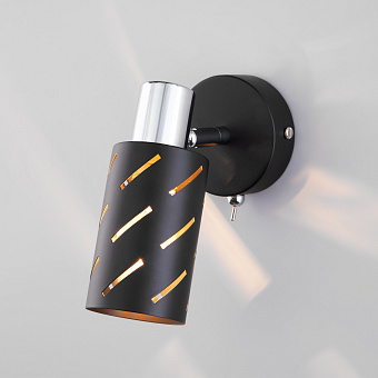 Светильник настенный Eurosvet Fente 20090/1 черный/хром 40Вт E14