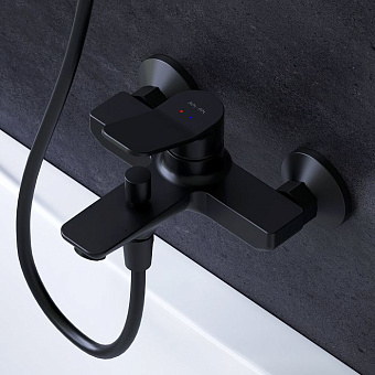 Смеситель для ванны AM-PM X-Joy F85A10022 чёрный